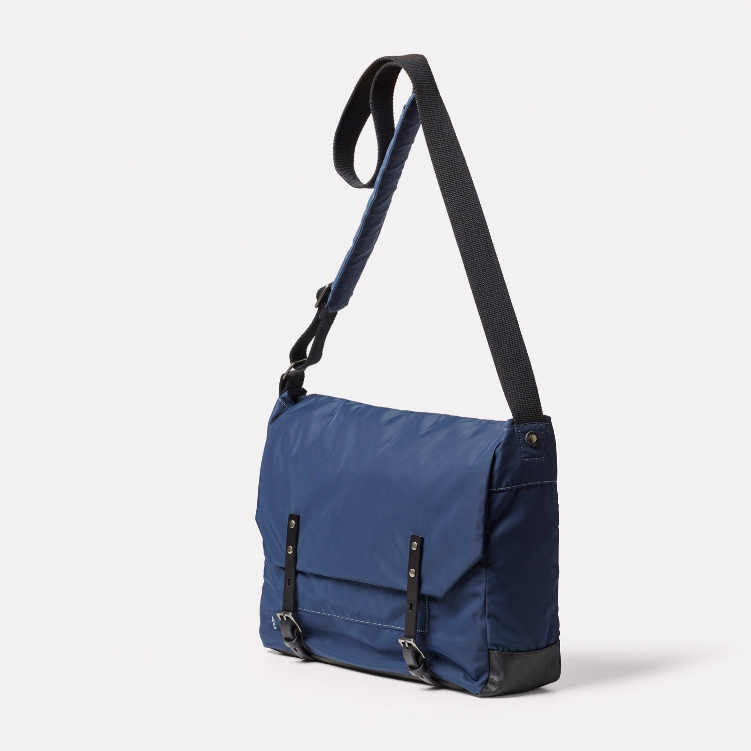 Jeremy Large Satchel in Marine Twill Ally Capellino