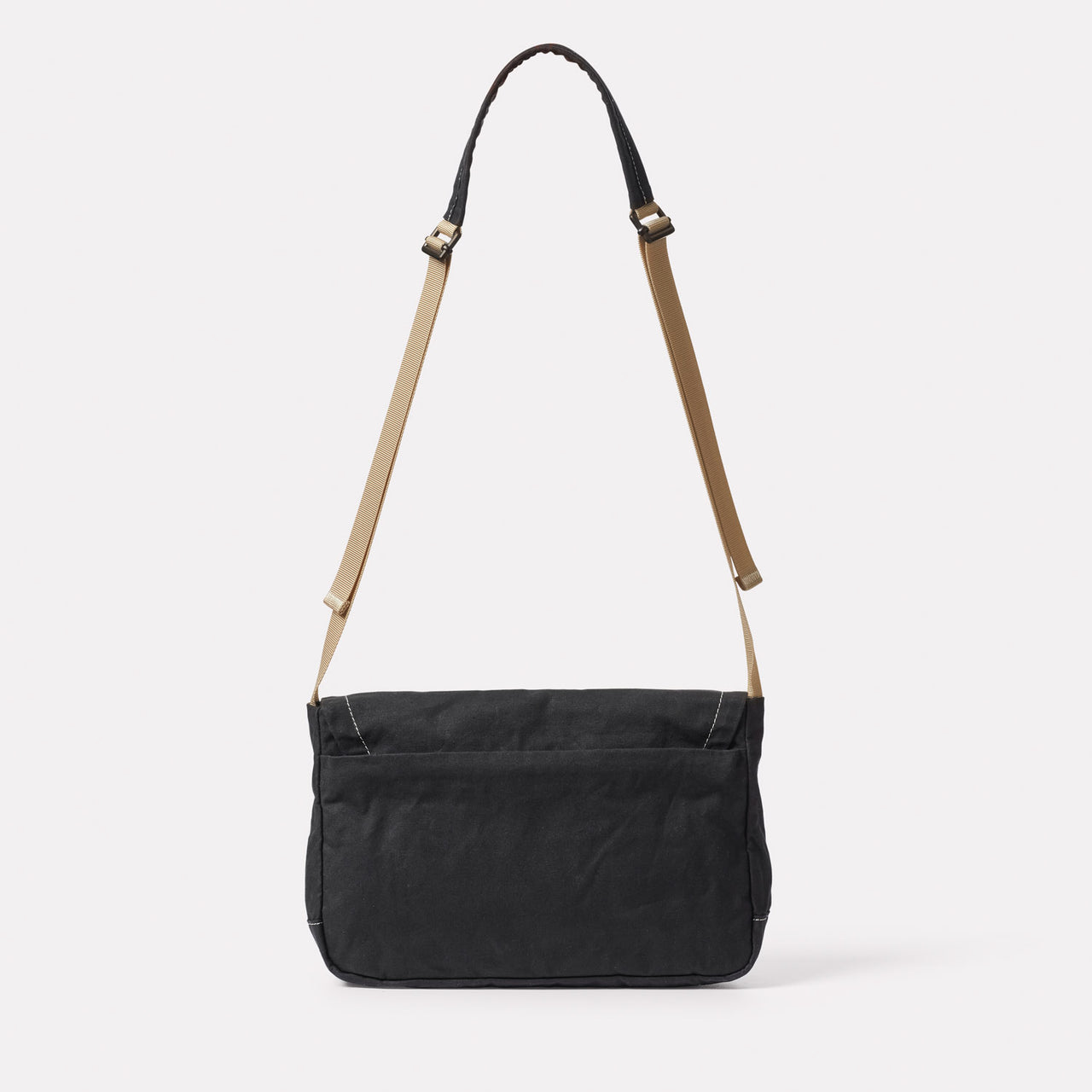 Piper Crossbody Bag in Black