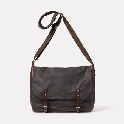 Jeremy Large Waxed Cotton Satchel in Bog