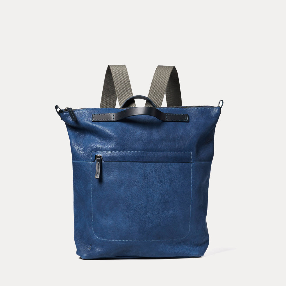 Hoy Leather Backpack in Navy